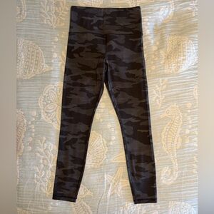 Athleta Black Camo Leggings
